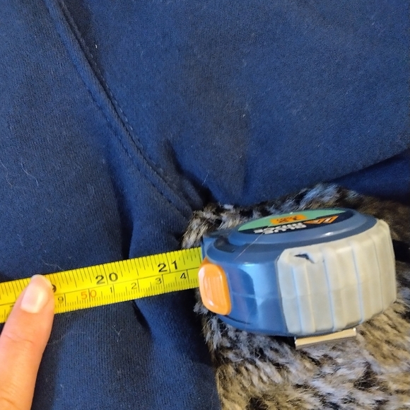 Taylor Swift Eras Tour NAVY BLUE CREWNECK Sweatshirt Size Large (NWOT) Pullover - Picture 7 of 8